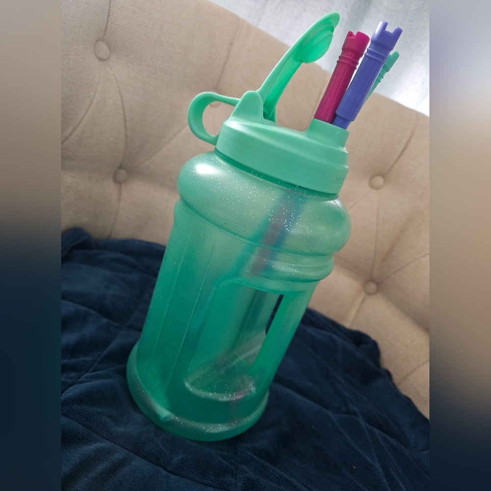 Hydro jug Pro 73 oz